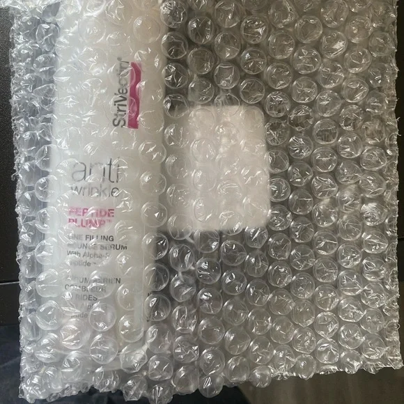 StriVectin Peptide Plump serum